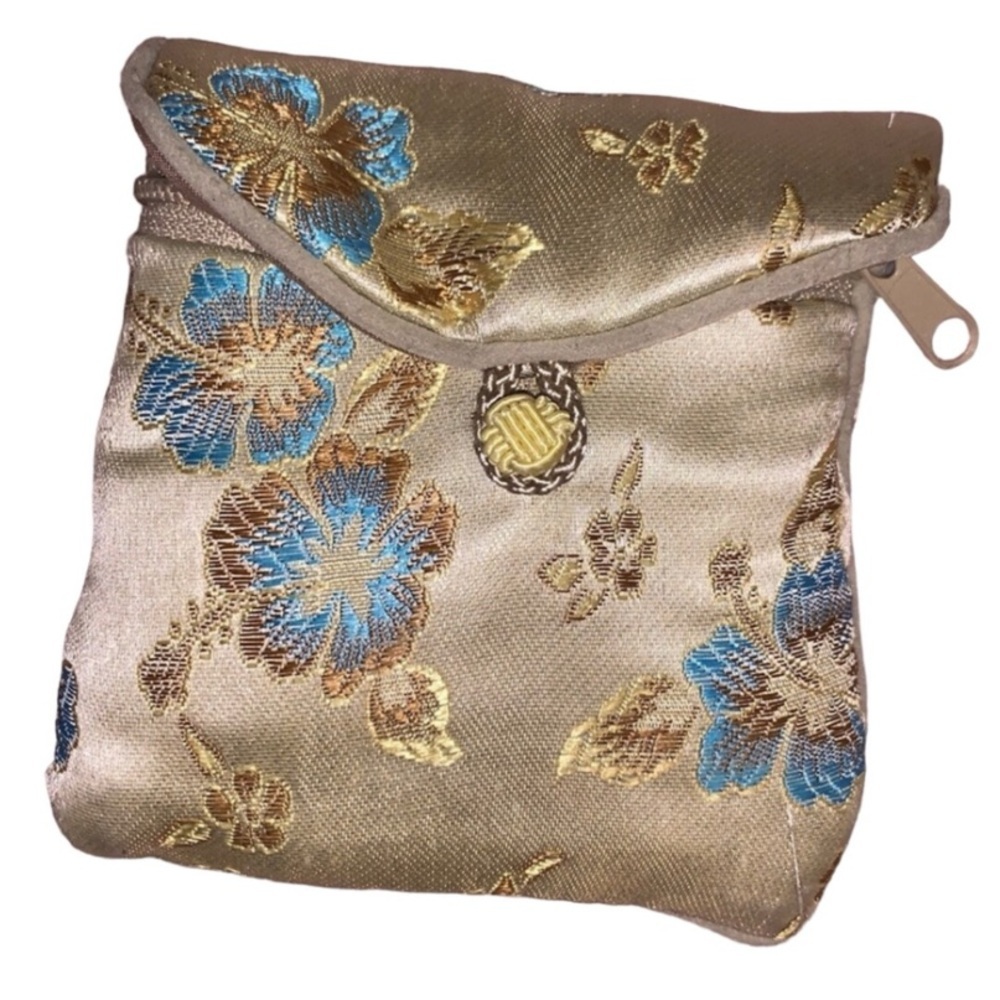 Vintage Floral Silky Coin Purse 🪷👛🌸
